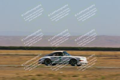 media/May-21-2022-VARA (Sat) [[2ae38a3649]]/group 4/Flag race club corner/